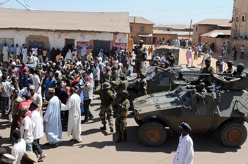 Armata nigeriana a preluat controlul total asupra statului