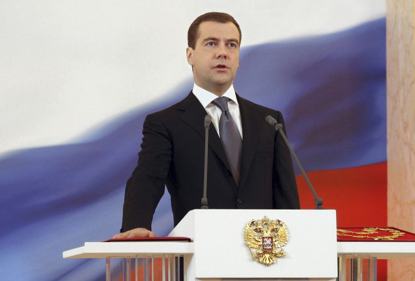 Presedintele rus Dmitrii Medvedev critica sprijinul Romaniei pentru Chisinau