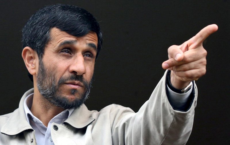 Presedintele iranian Mahmoud Ahmadinejad ameninta "nuclear" comunitatea internationala