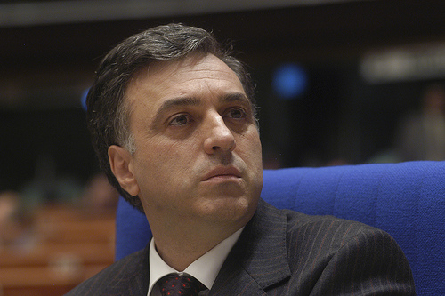 Presedintele muntenegrean Filip Vujanovic sprijina independenta Kosovo