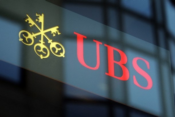 Gigantul bancar UBS, ingenuncheata de serviciile secrete americane