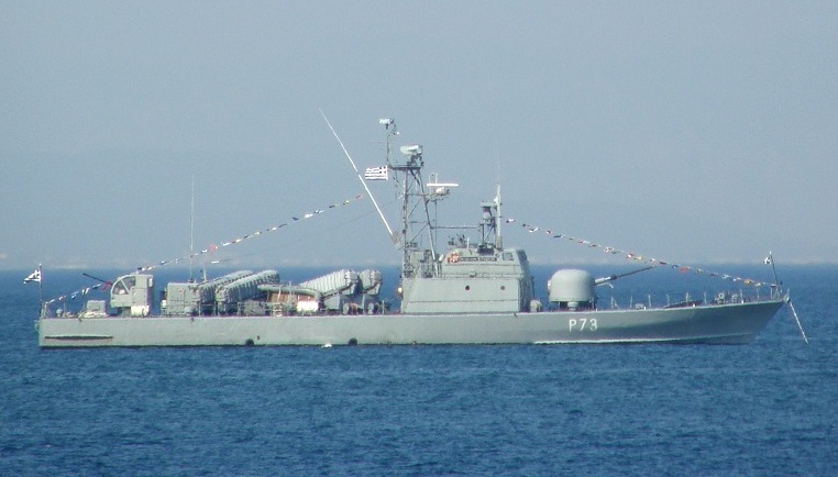 Populatia greaca contesta contractele militare navale eleno-germane