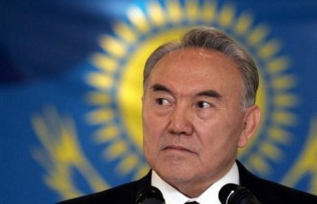 „Nazarbaevologia”, o noua stiinta in Kazahstan