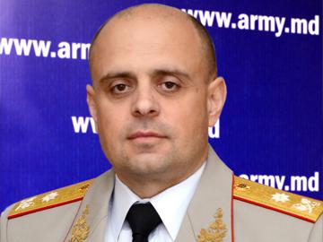 Conflictele din Alianţa de la Chişinău decapiteaza armata Republicii Moldova