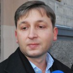 Fostul şef al SIS, Artur Resetnicov, cetăţean român cu acte-n regula