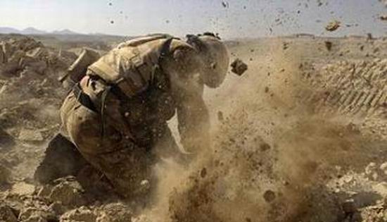 Un alt militar roman ranit in Afganistan