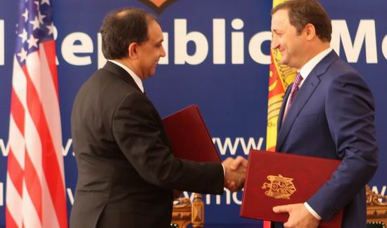 SUA ajuta financiar R. Moldova pentru consolidarea institutiilor statului de drept