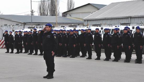 Jandarmii si politistii din EULEX, felicitati de ziua lor