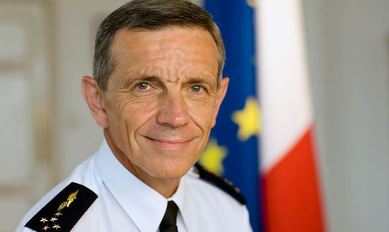 General francez, in fruntea ACT-NATO