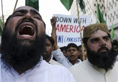 Liderii religiosi pakistanezi demareaza Jihadul impotriva SUA