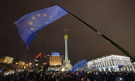 Liderii europeni incep sa-l sune pe Ianukovici pentru a pune capat violentelor politiei la Kiev