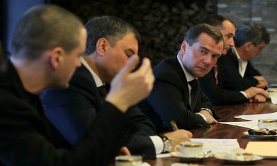Rusia. Discutii intre opozitie si presedintele Medvedev