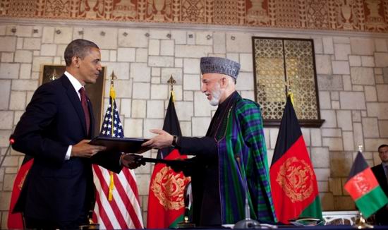 Vizită surpriza in Afganistan: Obama, la Kabul