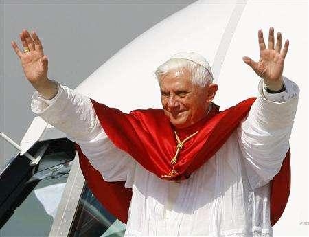 Papa Benedict al XVI-lea incearca reformarea Vaticanului