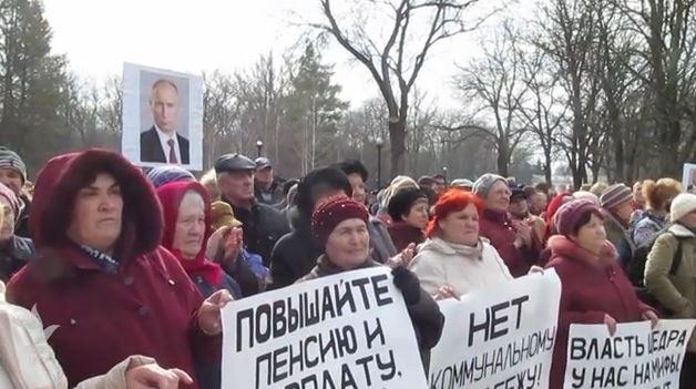 Falimentul Transnistriei scoate oamenii in strada la Tiraspol