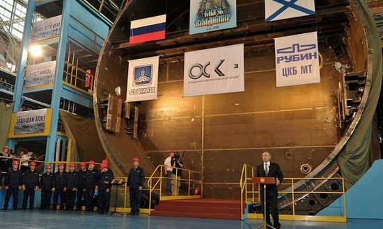 Vladimir Putin vrea cat mai multe nave si submarine