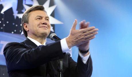 Ianukovici vrea cu un picior in UE si cu celalalt in Uniunea Vamala