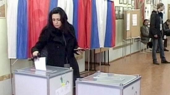 Secţii de vot în R Moldova: Autorităţile acuză Rusia