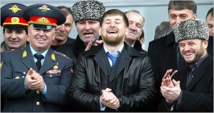 Liderul cecen Ramzan Kadarov isi ameninta subalternii de ziua lui