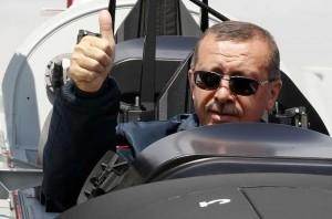 Turcia ar putea renunta la contractele militare cu China, la presiunile SUA si Rusia