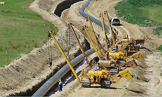 Chisinau: Lazar a semnat contractul de constructie peste Prut a gazoductului Ungheni-Iasi