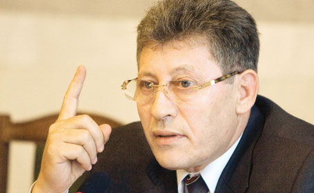 Ghimpu: Un consulat rus la Tiraspol va exista numai cand teritoriul va fi controlat de RM