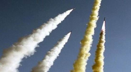 Lansari de rachete cu raza de actiune scurta, medie si lunga. Iranul face manevre militare