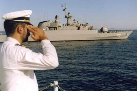 Iranul vrea sa aduca nave de razboi in coasta SUA