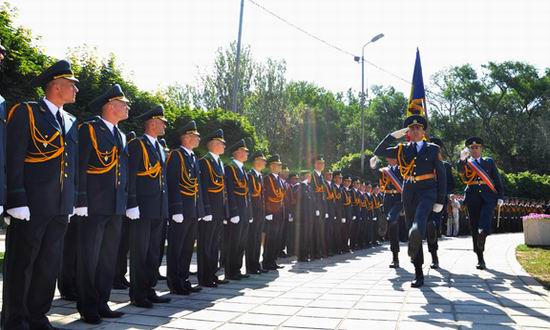 R. Moldova: Reforma militara, prin instruirea ofiterilor armatei in strainatate