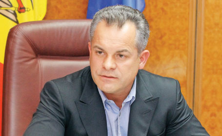 Plahotniuc vrea vot uninominal in Republica Moldova
