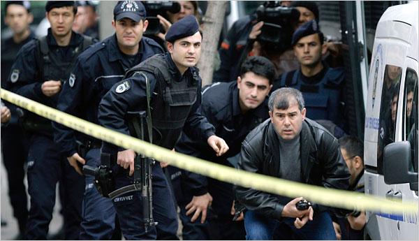 Datele personale ale 70 de milioane de turci, furate si scoase la vanzare