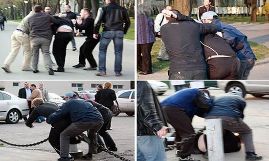 Chisinau: Patru politisti condamnati in legatura cu violentele din aprilie 2009
