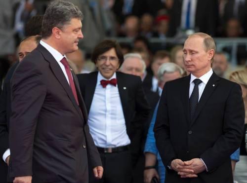 Putin isi continua mascarada in privinta Ucrainei, Porosenko mimeaza aprecieri