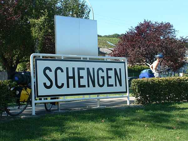 Schengen. Romania pune piciorul in prag