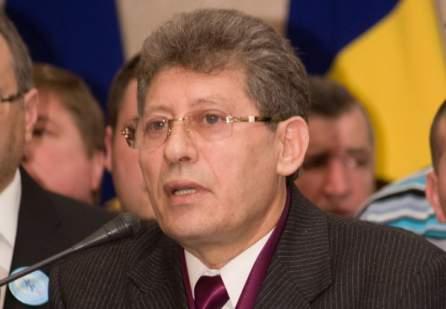 Ghimpu si Basescu au pornit tavalugul atacurilor Moscovei