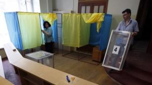 Alegerile legislative din Ucraina, monitorizate masiv din exterior