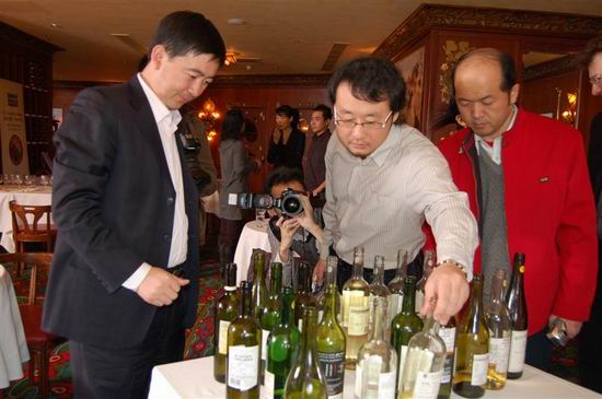 China vrea tot mai mult vin molovenesc