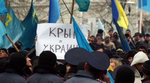 ANALIZĂ: Rusia bagă bățul Ucrainei prin gardul Crimeii
