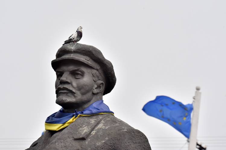 Istoricii ucraineni vor ca perioada sovietică a Ucrainei să fie trecută la capitolul „ocupație”