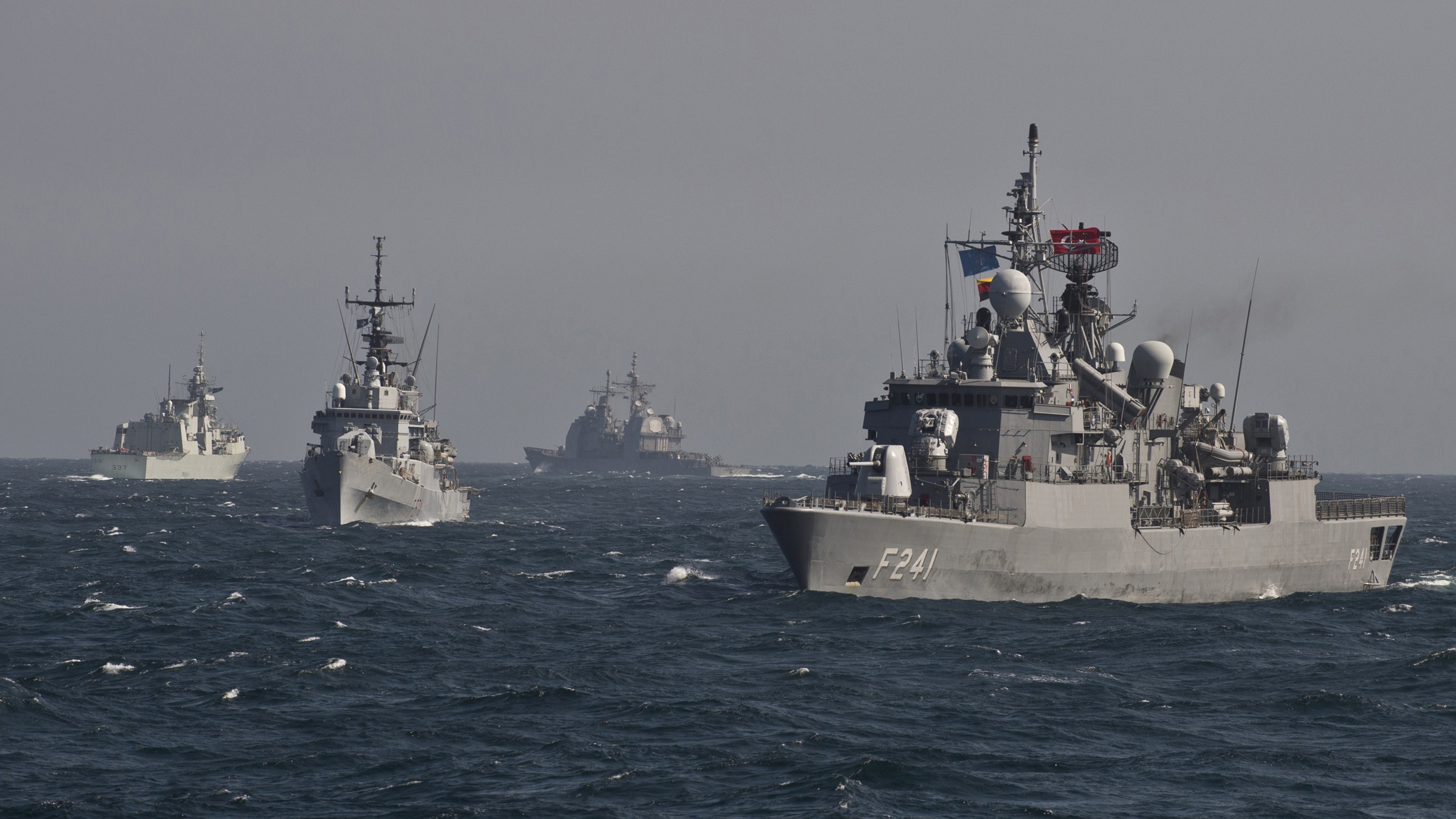 Ankara vrea să trimită nave militare în Qatar
