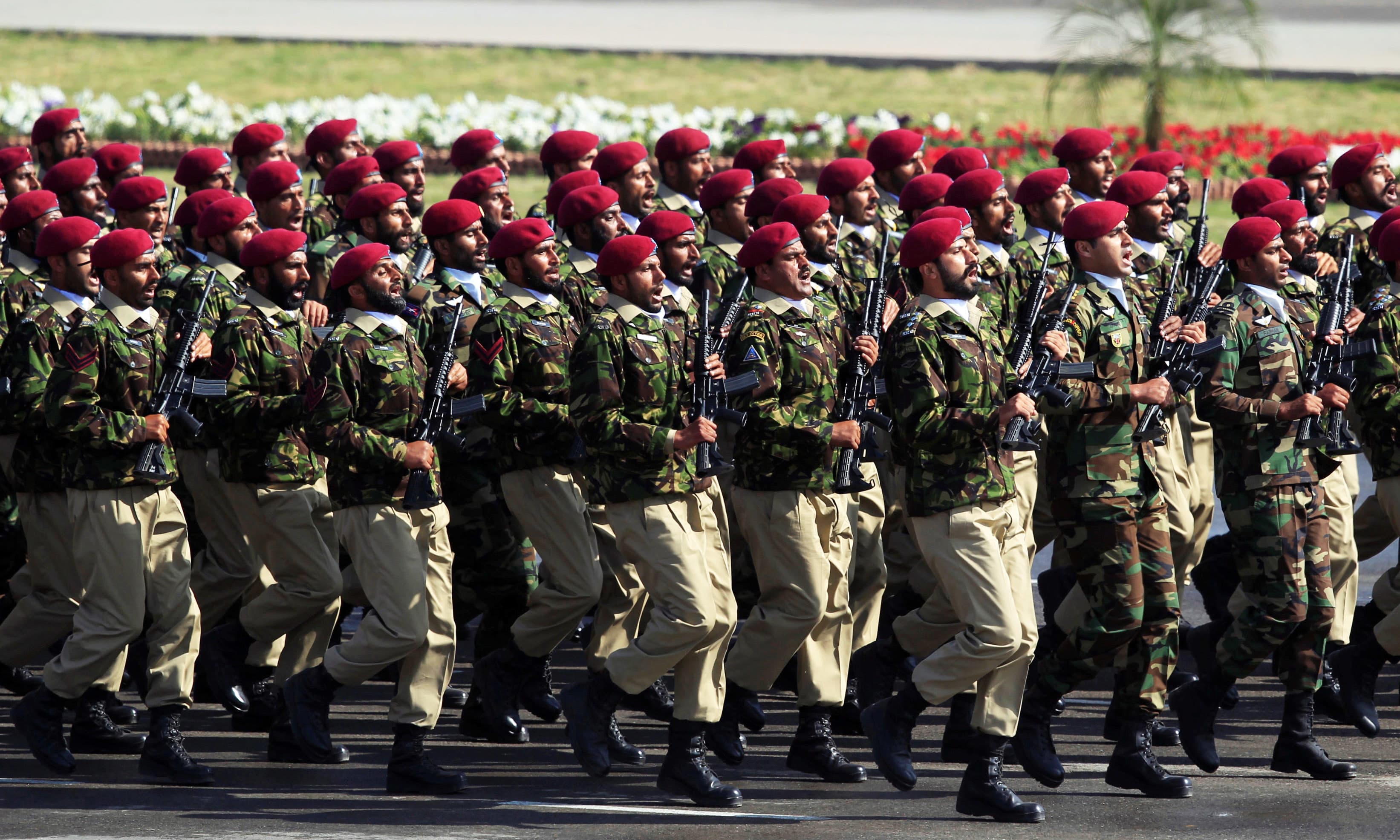 Pakistan-furnizează-zeci-de-mii-de-mercenari-pentru-armatele-statelor-arabe-din-Golf-bogate-în-petrol