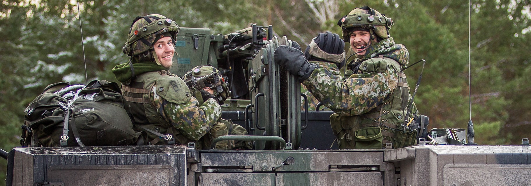 Soldații NATO se pregătesc intensiv în regiunea Baltică