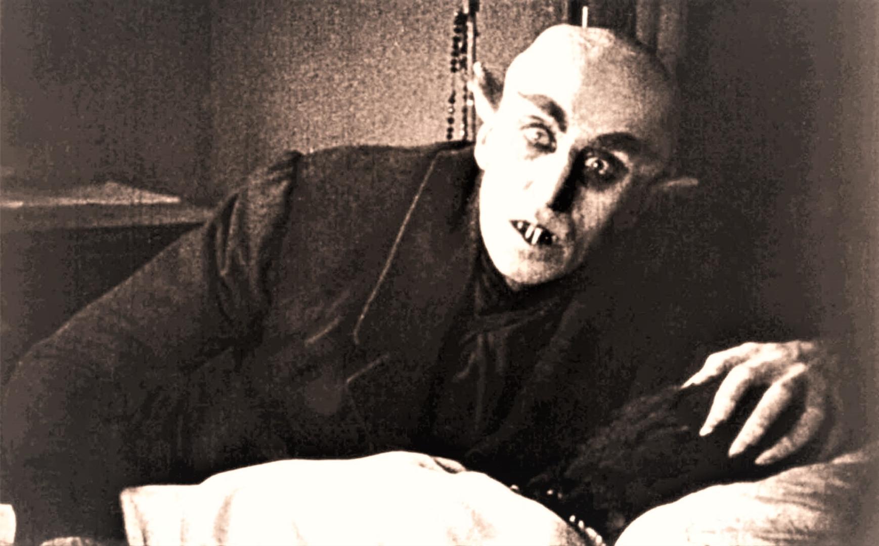 Necromantul Dragnea se transformă în Nosferatu
