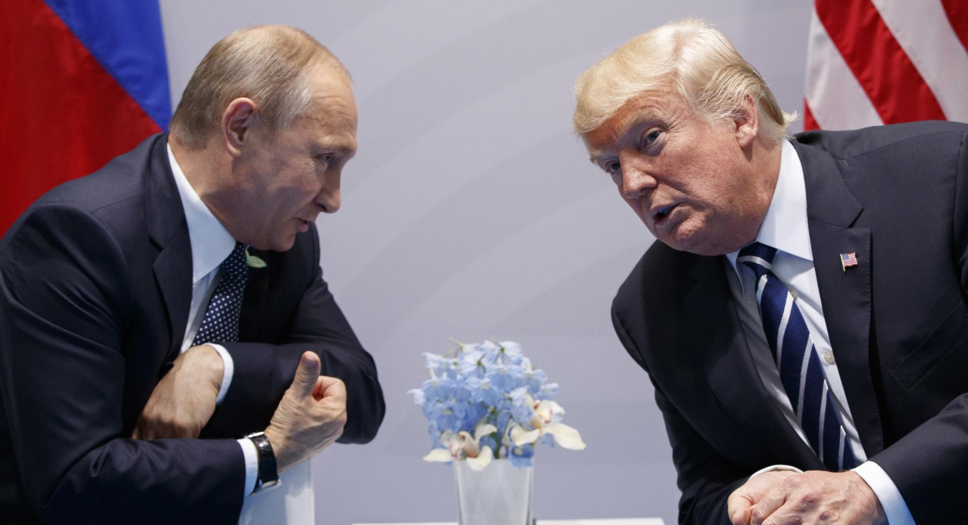 Vladimir Putin și Donald Trump vor avea discuții la Paris