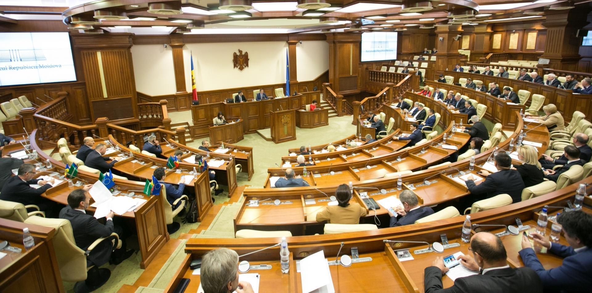 Parlamentul Republicii Moldova, contestat de noul președinte Maia Sandu