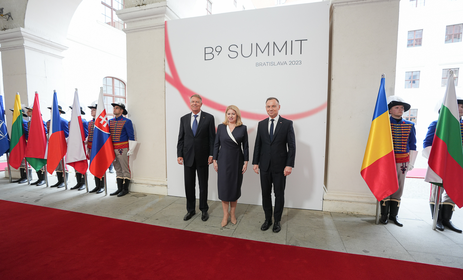 Summitul B9 de la Bratislava (foto: Facebook)
