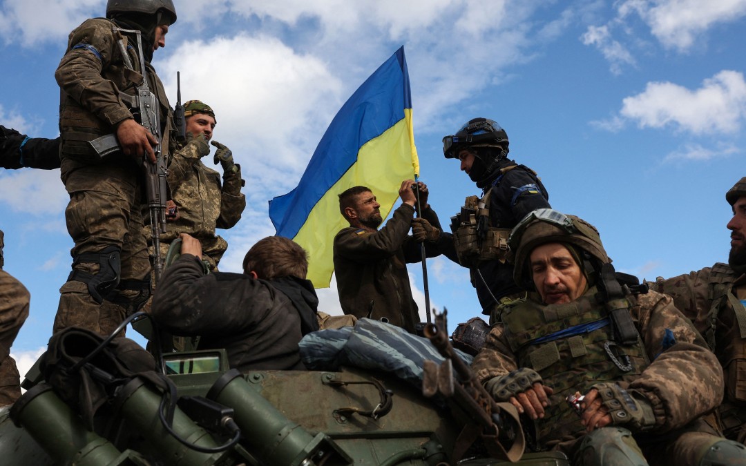 Statele Unite nu mai iau în considerare refacerea teritorială a Ucrainei. Vladimir Putin spune că statalitatea Ucrainei este în pericol dacă războiul continuă