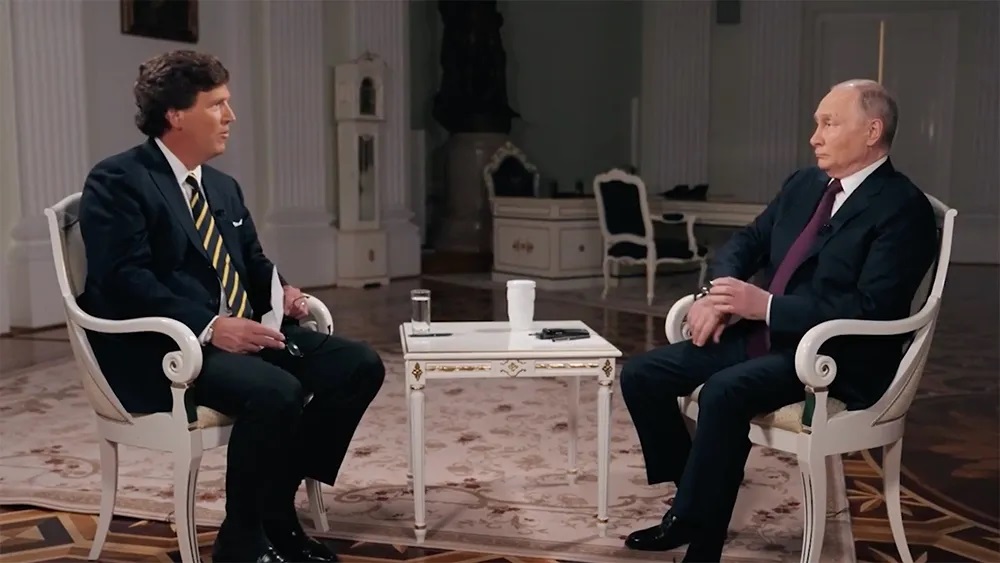 Un interviu aparent banal acordat de Putin lui Tucker Carlson, dar cu un obiectiv precis